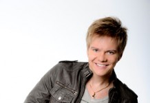 No Sofá…com Michel Teló