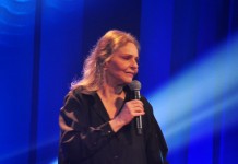 35 Anos de Carreira: ANGELA RO RO VAI DO BLUES AO BOLERO NA CAIXA CULTURAL CURITIBA