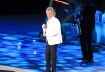 Antes do Rock In Rio, Rod Stewart faz show repleto de hits em Curitiba