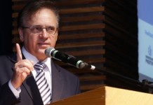 A coluna de José Pio Martins No Sofá: O Exigente Consumidor