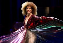 Na Agenda: VANESSA DA MATA VEM A CURITIBA COM NOVO SHOW