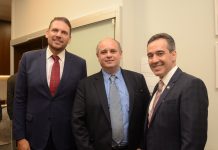 Entrega da Sala da OAB no Fórum Trabalhista em Curitiba contou com a presença de autoridades do meio jurídico