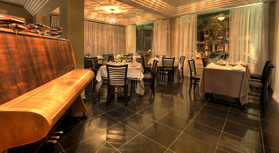 Ernesto - interior 2