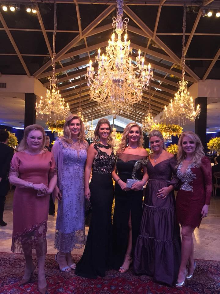 36544556_1367151683386627_4252479551067652096_n