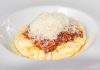 Receita No Sofá – Polenta cremosa com ragu bolognesa by Dudu Sperandio