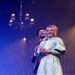 Último trabalho dirigido por Jô Soares no teatro, Gaslight – Uma Relação Tóxica é um dos maiores sucessos da história da Broadway (Créd. Priscila Prade)