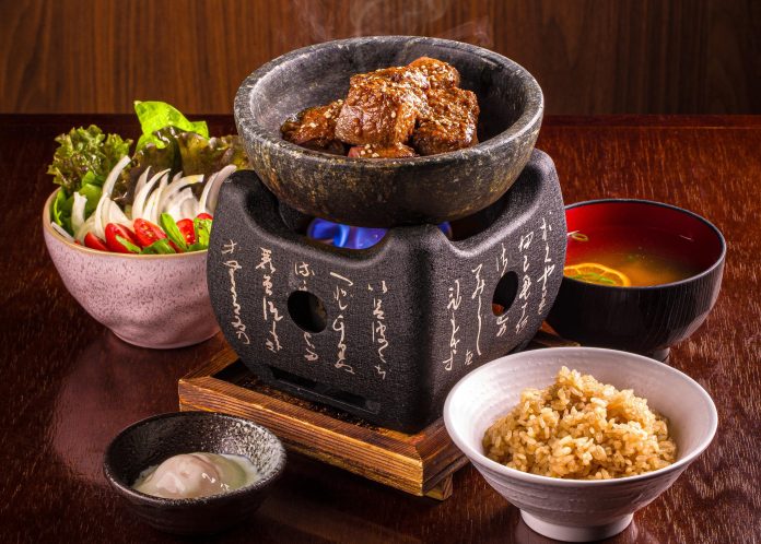 Mignon Niniku Gohan horz