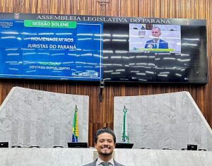 No Sofá com o advogado Jefferson Nascimento da Silva