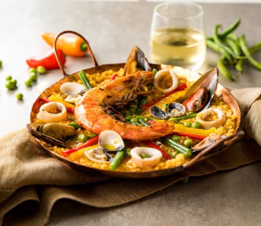 Gastronomia de Qualidade: Dia Mundial da Paella: La Pastina e Chef levam a tradição valenciana para a mesa